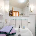 Gaestehaus Muehlenhof - Spaetburgunder * Maring-Noviand